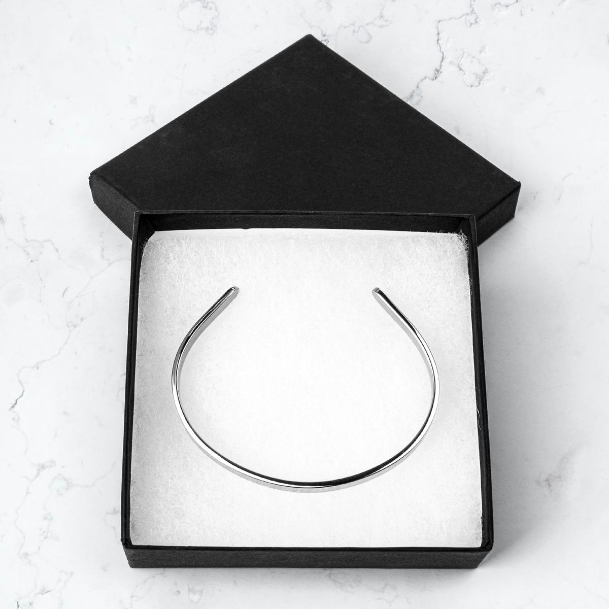 Shellfish_Allergy_Bracelet_Packaging_Mockup.png_15445762